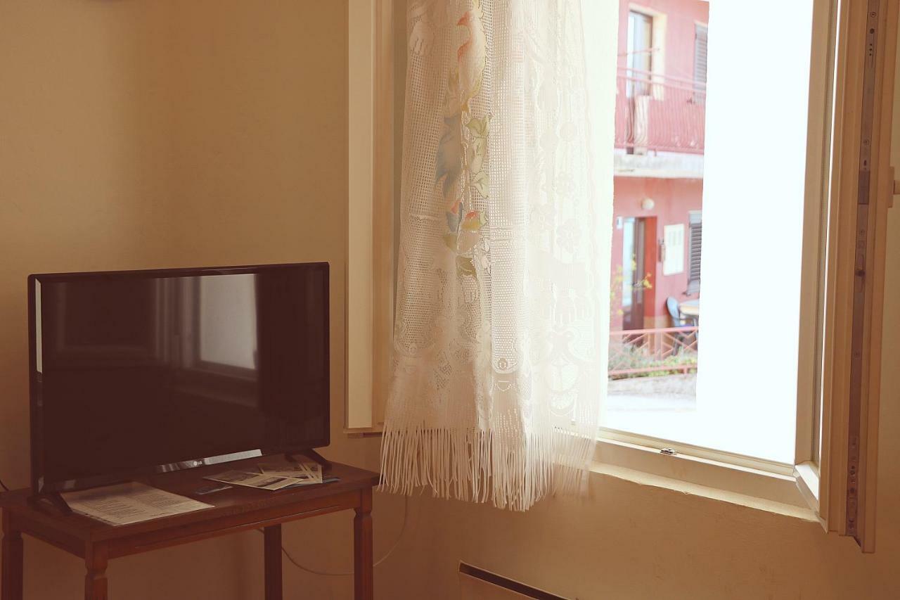 Apartment Cuce Rogotin Buitenkant foto