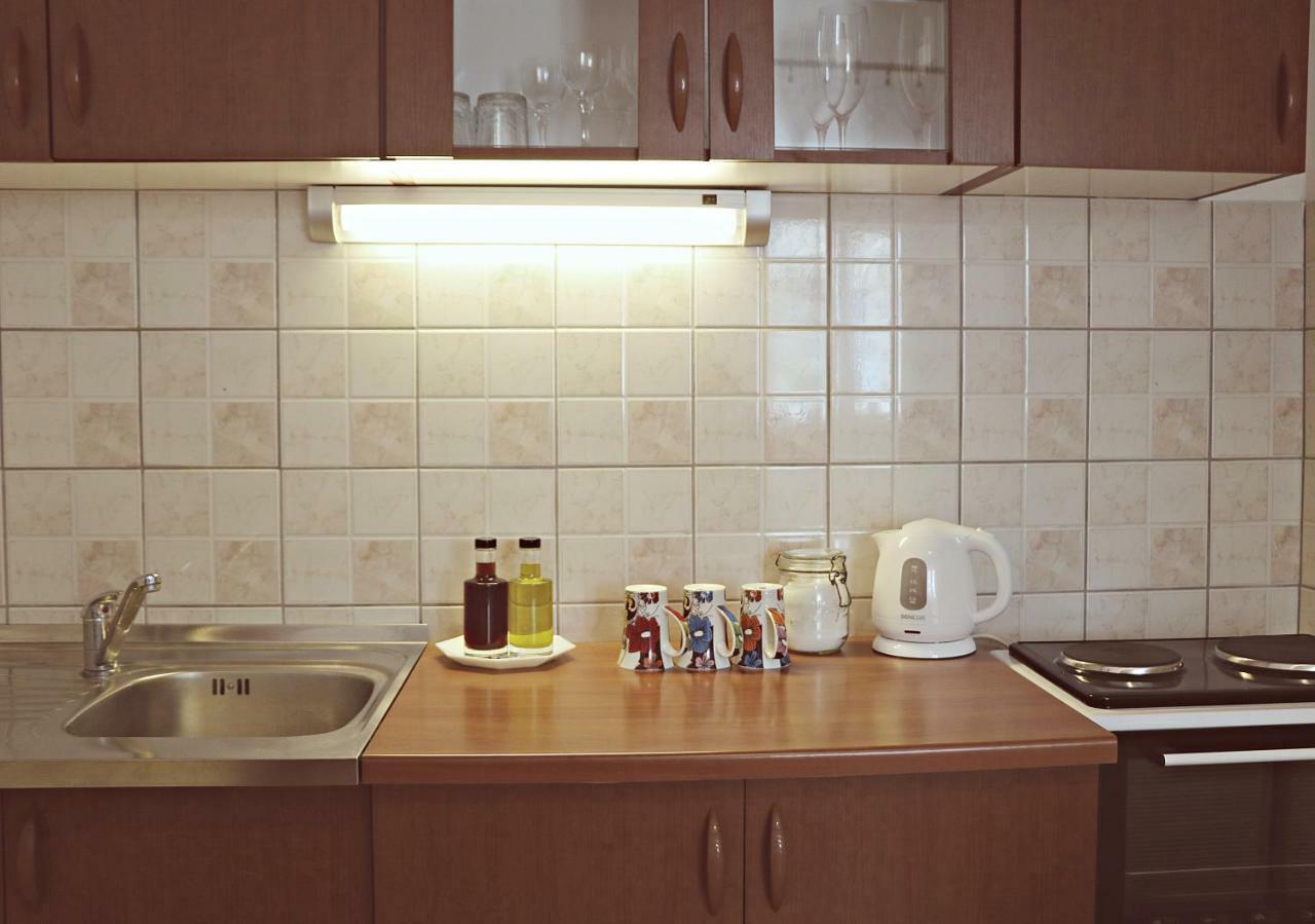 Apartment Cuce Rogotin Buitenkant foto